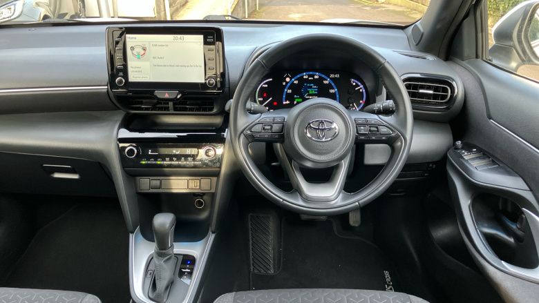 Toyota Yaris Cross 1.5 Hybrid Design 5dr CVT Hybrid Estate